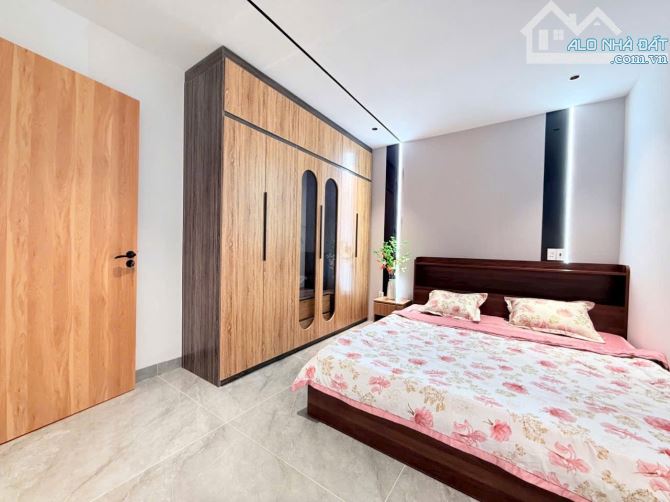 BÁN GẤP NHÀ 2 TẦNG NAM PHẠM HÙNG, CẨM LỆ DT :125M2 GIÁ CHỈ NHỈNH 3TỶ 📍 Vị trí: Đường Nam - 5