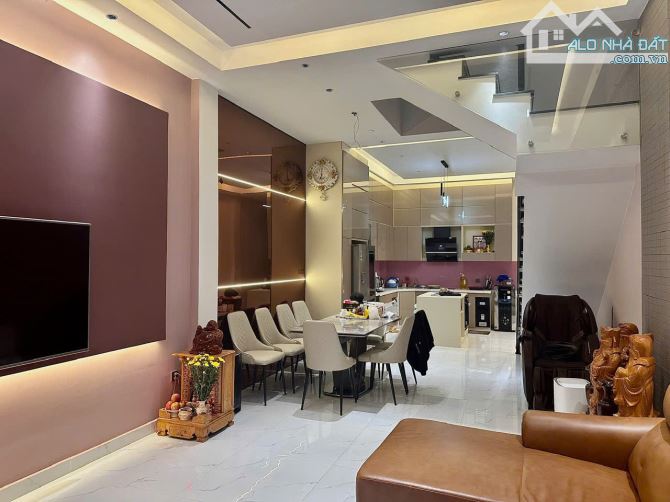 122m2 _ NHÀ PHỐ MỚI HIỆN ĐẠI_  MẶT TIỀN ĐƯỜNG PHƯỜNG 9 - 5