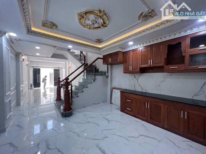 NHÀ ĐẸP 5 TẦNG HẺM NHỰA 7m, GẦN NÚT GIAO PHẠM V ĐỒNG KHA V CÂN 4X18, CHỈ 8,7 TỶ. - 5