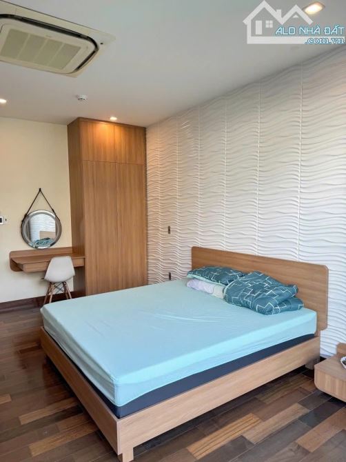 CHO THUÊ NHÀ PHỐ CAO CẤP - MẶT TIỀN LỚN 8M X 22M - 4 TẦNG 5PN - LAM SƠN, Q. TÂN BÌNH - 5