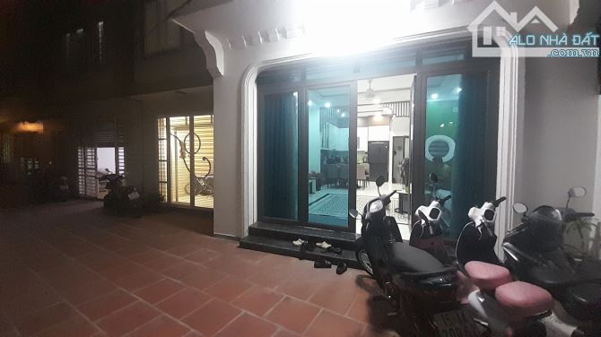 BÁN NHÀ TRẠI LẺ, KÊNH DƯƠNG, LÊ CHÂN, HP. 3 TỶ, 50M2, 4 tấng - 5