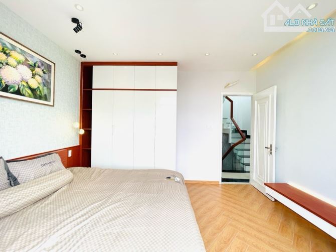 NHÀ PHAN VĂN TRỊ GÒ VẤP 8x6,8M GIÁ 6,8 TỶ SÁT BÊN CITYLAND PARK HILLS 4 TẦNG KHU ĐỒNG BỘ - 5