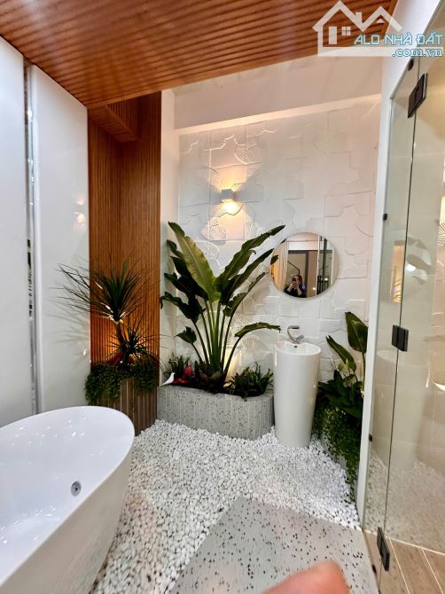 Bán nhà đẹp 4 tầng Hồng Lạc - Lạc Long Quân, P10, 4 x 9m, nở hậu 7.6m, 45m2, chỉ 8.5 Tỷ TL - 5