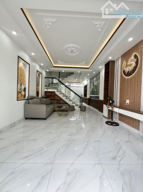 Bán nhà 4 tầng Khu tái định cư Hồ Đá đương 10 m ngay trung tâm phường Sở Dầu Hồng Bàng - 5