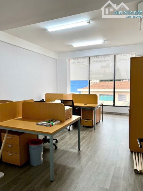 💒 Mặt tiền Trần Hưng P11, Q5. - DT: 64m² (4 ×16) 5 tầng. Giá 27 tỷ TL. - 5