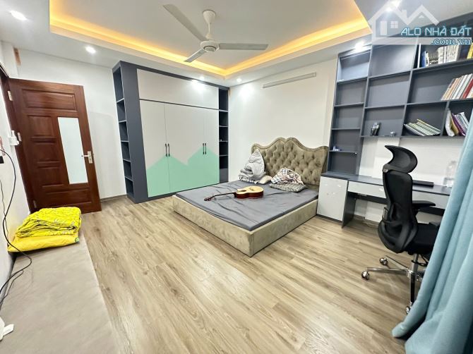 Bán Nhà Chính Chủ Số 5 Ngõ 553 Lạc Long Quân - Tây Hồ - 5