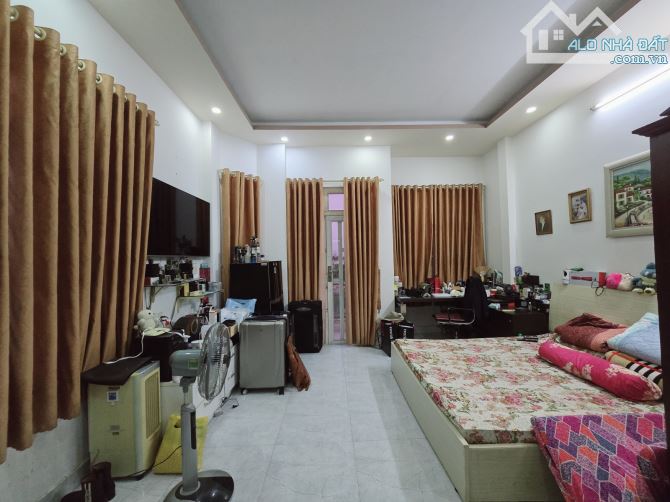 nhà lô góc 2 mặt tiền cực kỳ đẹp, khu dân cư văn minh đáng sống. - 5