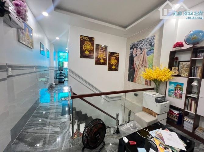 🏠 BÁN NHÀ Q9 - TĂNG NHƠN PHÚ A  CHỈ 8,6 TỶ - DT87M ( 4x22) + Mô tả: - 5