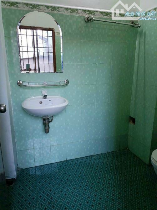 Nhà 2 lầu trung tâm Ninh Kiều cho thuê lâu dài - 5