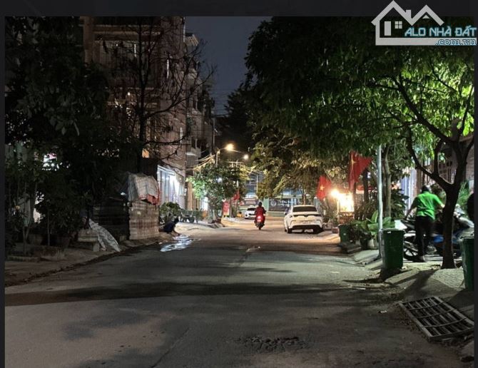 NHÀ 5 TẦNG ĐẸP-ĐI BỘ VÀI CHỤC BƯỚC ĐẾN KÊNH THAM LƯƠNG ĐANG THI CÔNG-PHẠM VĂN CHIÊU GÒ VẤP - 5