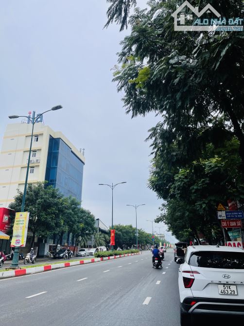 Mặt tiền KD cực hiếm LÀNG TĂNG PHÚ TNPA Q9 DT: 119m2 Giá 14 Tỷ 700 - 5