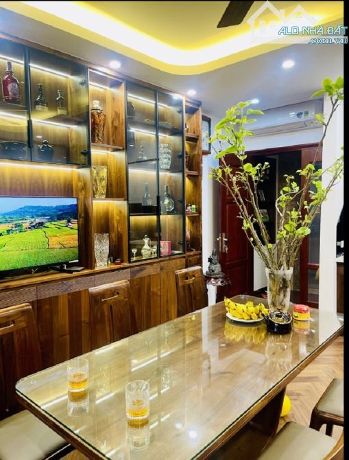 139 Tỷ/ 102 M2/ 9.4 M Tiền/6 Tầng. Mặt Phố Phùng Hưng.Hoàn Kiếm - 5
