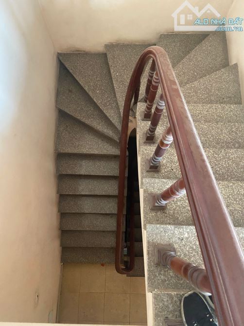 BÁN NHÀ LÔ GÓC MẶT HỒ PHỐ Ô CÁCH – Ô TÔ VÒNG QUANH – KINH DOANH ĐỈNH ĐÔNG NGƯỜI QUA LẠI - 5