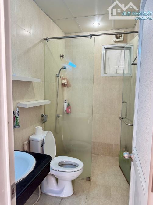 BÁN CĂN HỘ 2 PN CHUNG CƯ TARA RISEDENCEP6 Q8, CĂN HỘ TẦNG CAO, GẦN BẾN XE QUẬN 8. 3,5 TỶ - 5