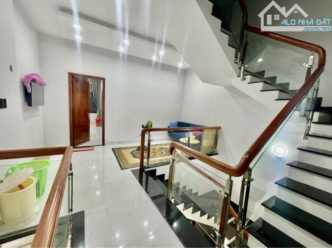 Cần bán nhà 4 tầng đường Lê Sỹ, Hòa Xuân vị trí đẹp, nằm đoạn đầu đường - 5