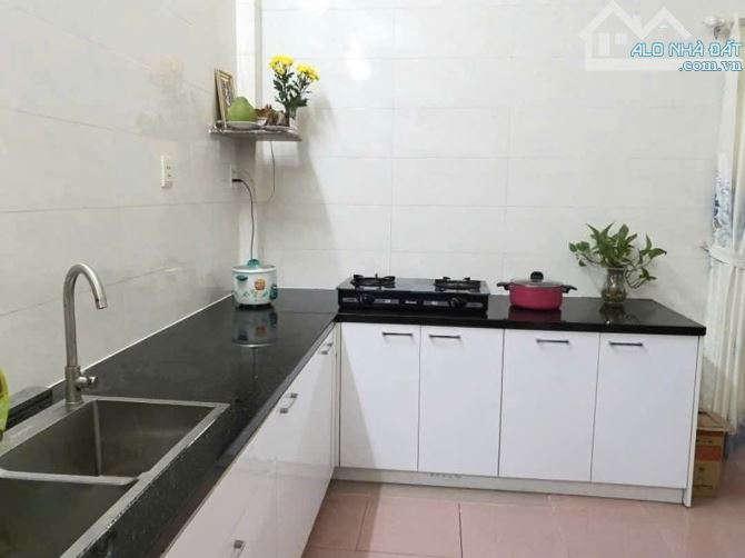 Nhà mặt tiền kinh doanh gần trung tâm y tế Dĩ An, sổ riêng hoàn công, 2358 Dĩ An - 5