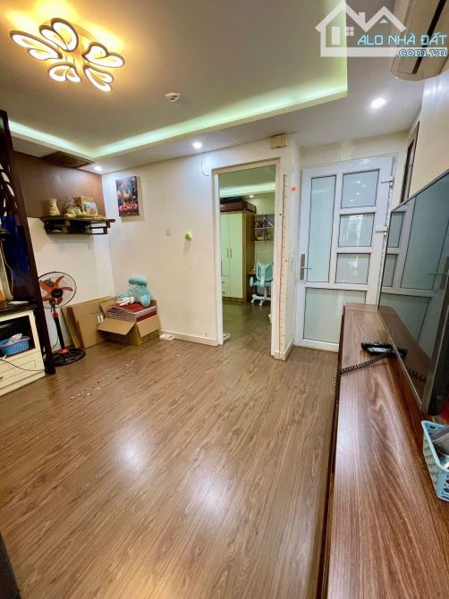 Chung cư mini lạc long quân 50 m 2pn.lô góc. - 5
