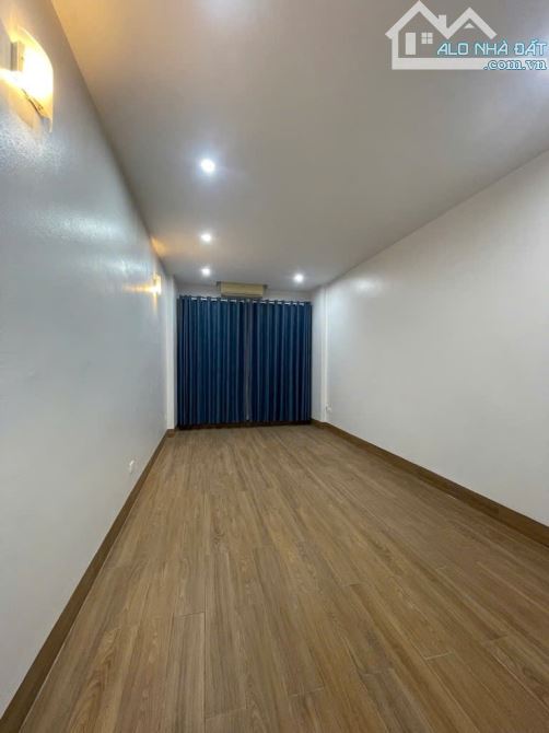 BÁN GẤP đầu phố Ngọc Thuỵ, ô tô ngủ trong nhà, 5 tầng 7.9 tỷ - 5