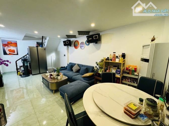 Chính chủ bán gấp nhà mới, ngõ nông, 46 Quan Nhân, Cầu Giấy. DT: 40m2 – 7 tầng. 8,6 tỷ. - 5
