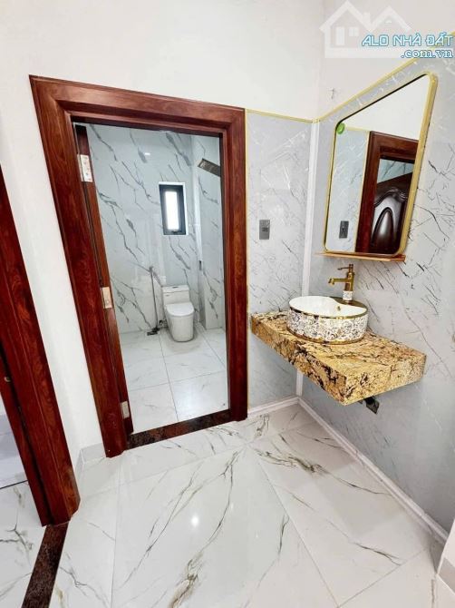 Góc 2 mặt tiền Tân Cổ Điển Cực đẹp Bình Dương giá 4 tỷ 500 triệu 106m2 - 5