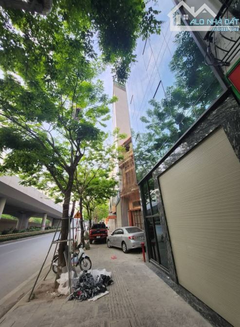 VIP MẶT PHỐ - 9 TẦNG - MẶT TIỀN SIÊU LỢI THẾ - KINH DOANH VĂN PHÒNG SHOWROOM - VỈA HÈ - 5