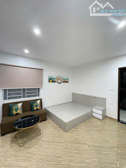 Cho Thuê CCMN Ngõ 86 Hào Nam Đống Đa 25m2 Studio Ban Công Full Nội Thất Thang Máy Gần Chợ - 5