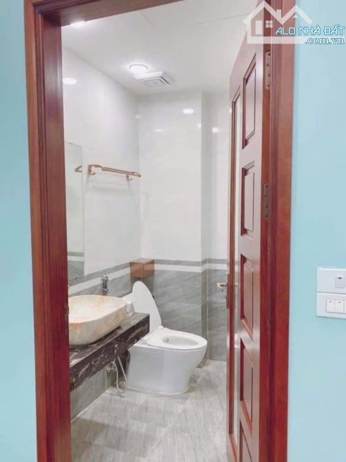 Bán nhà Quang Tiến_Ô tô vào nhà_Gần ô tô tránh_Dân xây chắc chắn_Pháp lýchuẩn_71m2_10 tỷ 4 - 5