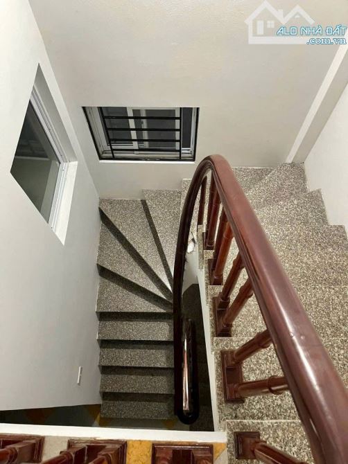 Bán Nhà Hoàng Hoa Thám, 30m ,3 ngủ . Lô góc 3 mặt thoáng , vượng khí . Vị trí cực đỉnh . - 6
