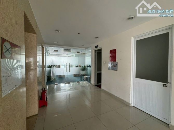 Bán nhà MT Dương Quảng Hàm Q.Gò Vấp - 11x50m - XD Hầm 8 tầng - HĐT 100tr giá chỉ 90 tỷ. - 6