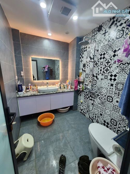 TRUNG TÂM QUẬN HAI BÀ TRƯNG- Ô TÔ TRÁNH, VÀO NHÀ - THANG MÁY, NÔI THẤT NHẬP KHẨu- NHà ĐẸP - 6