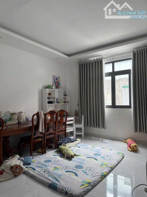GẤP! Bán Nhà 5 Tầng, 66m2,Hẻm Nhựa 10m, Thới An 16, Quận12-Gần Chợ, UBND-Giá Tốt Chỉ 6.6Tỷ - 6