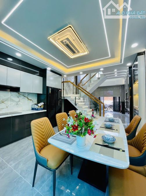 Bán nhà đẹp lung linh 5 tầng hẻm nhựa 6m- ngang hơn 4m Tân thới Hiệp quận 12 chỉ hơn 6 tỷ - 6