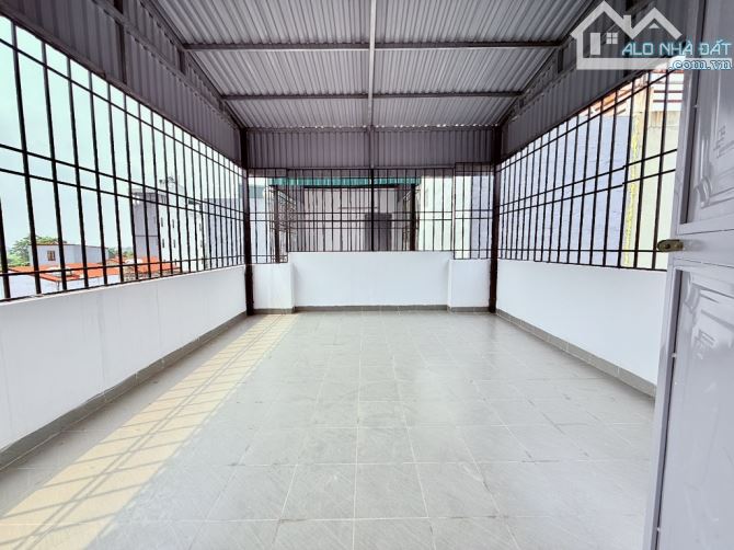 HÀNG XÓM AEON MALL LONG BIÊN - NHÀ MỚI TINH TƯƠM - GẦN PHỐ - NGAY CHÂN CẦU VĨNH TUY - 6