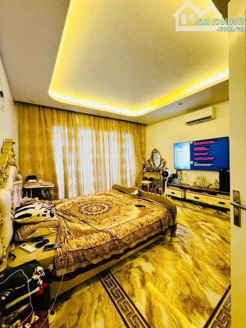 LÔ GÓC -:Ô TÔ - 3 THOÁNG - ĐƯỜNG BƯỞI BA ĐÌNH - DT 73m2-4T- MT 4.7m - NHỈNH 17tỷ - 6