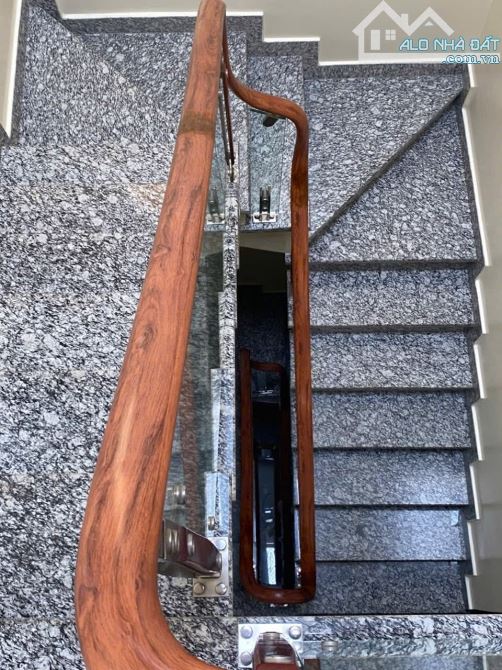 BÁN NHÀ SÂN CỔNG RIÊNG ĐƯỜNG CHỢ HÀNG MỚI NGÕ NÔNG. - 6