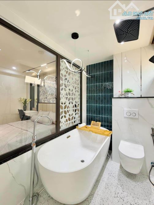 GẤP!BÁN NHÀ CÁCH MẠNG THÁNG 8,QUẬN 3.GIÁ 4TỶ180/63M2(4,5Mx14M).ĐANG CHO THUÊ 23TRIỆU/THÁNG - 6