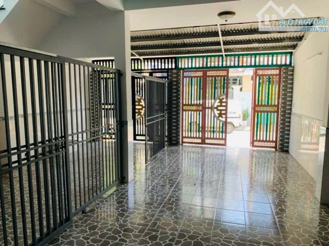 Nhà 2 MẶT HẺM 196m2(7/14 X 24 )3 Tầng- 1 MẶT TIỀN Kinh Doanh Hẻm 1/ Xe Tải Tránh có lề - 6