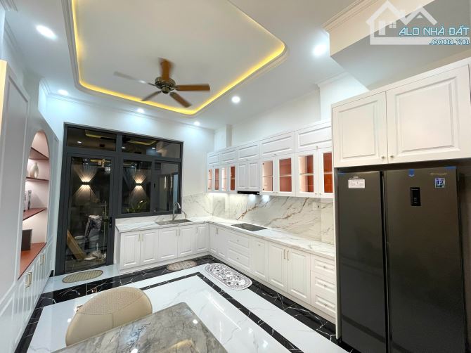 BÁN NHÀ 3 TẦNG MỚI HOÀN THIỆN FULL NỘI THẤT CAO CẤP -TĐC ĐẤT LÀNH VĨNH THÁI NHA TRANG-ĐƯỜN - 6