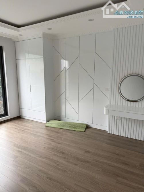 SIÊU PHẨM CẦU GIẤY 10Tỷ 40m 6T MT4.5 m NHÀ MỚI ĐẸP THANG MÁY NỘI THẤT XỊN Ở SƯỚNG - 6