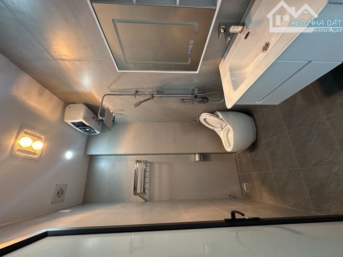 Căn nhà 4 tầng xây mới độc lập, có khung chờ thang máy, dt 56m2 giá tốt nhất khu tdc A51 - 6