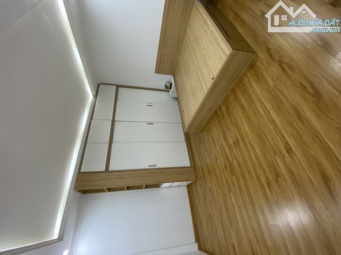 NGỌC THUỴ - LONG BIÊN 31.8m2 X5TẦNG Ô TÔ ĐỖ CỔNG ,NT ĐẦY ĐỦ  NHÀ ĐẸP Ở NGAY GI.Á 5T.Ỷ XÍU - 7