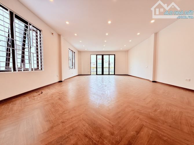 Bán nhà bát khối 61/80m2 xây 7 tầng , thang máy gara ôtô vỉa hè đá bóng - 7