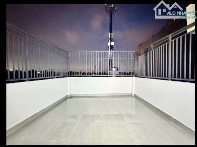 HẠ GIÁ BÁN GẤP NHÀ 5 TẦNG 66M2, FULL NỘI THẤT CAO CẤP, ĐỐI DIỆN EMART GÒ VẤP. GIÁ CHỐT CỰC - 7