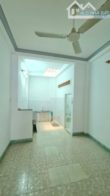 🌈Bán nhà 3 tầng hẻm ô tô thông đường Hồng Bàng - Bạch Đằng - Phước Tiến. Giá 6 Tỷ - Tp Nh - 7