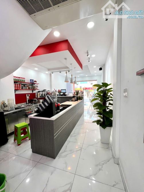 💒 Mặt tiền Trần Hưng P11, Q5. - DT: 64m² (4 ×16) 5 tầng. Giá 27 tỷ TL. - 7