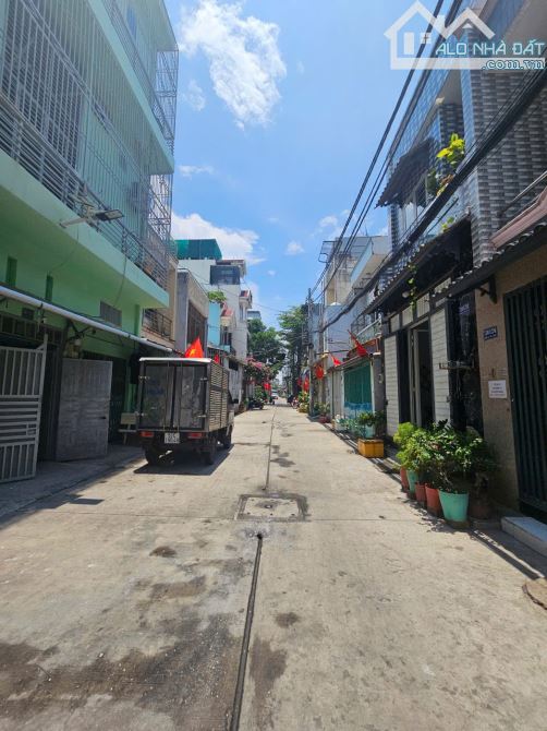 BÁN NHÀ 4 TẦNG - HẺM Ô TÔ RỘNG 6M - NHÀ ĐẸP - MUA VÀO Ở NGAY (Q. BÌNH TÂN) - 7