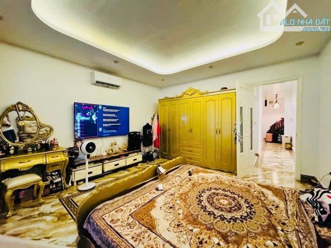 LÔ GÓC -:Ô TÔ - 3 THOÁNG - ĐƯỜNG BƯỞI BA ĐÌNH - DT 73m2-4T- MT 4.7m - NHỈNH 17tỷ - 7