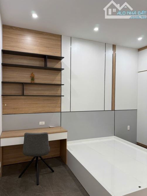Bán nhà 1 trệt 2 lầu ngay trung tâm Bà Rịa Vũng Tàu, giá bán: 6 tỷ, DT: 100m2 - 7