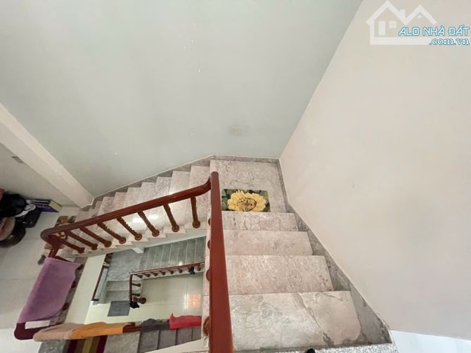 Bán nhà 3 tầng 96m đất ngang 6m mặt tiền đường Bùi Thị Xuân ngay Trần Hưng Đạo chỉ 12 tỷ - 7