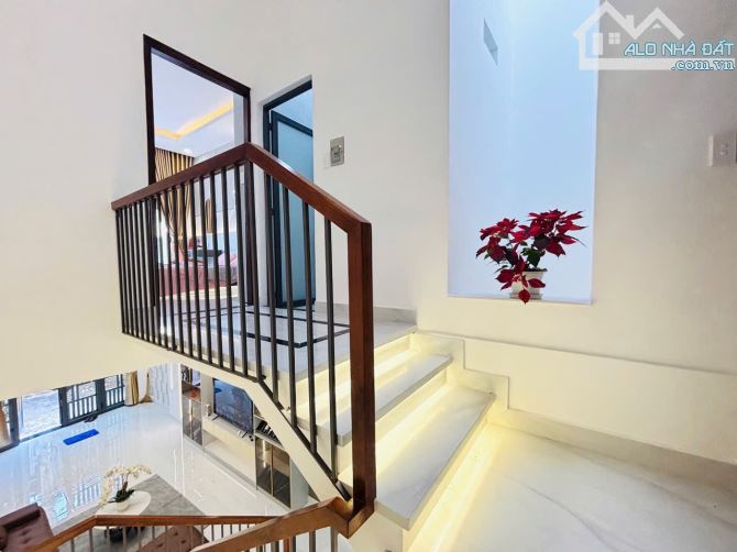 Bán Nhà Q12 - 73M2( 4 x 18.5M )- 2Tầng - HXH- Chỉ 6,23 Tỷ. - 7